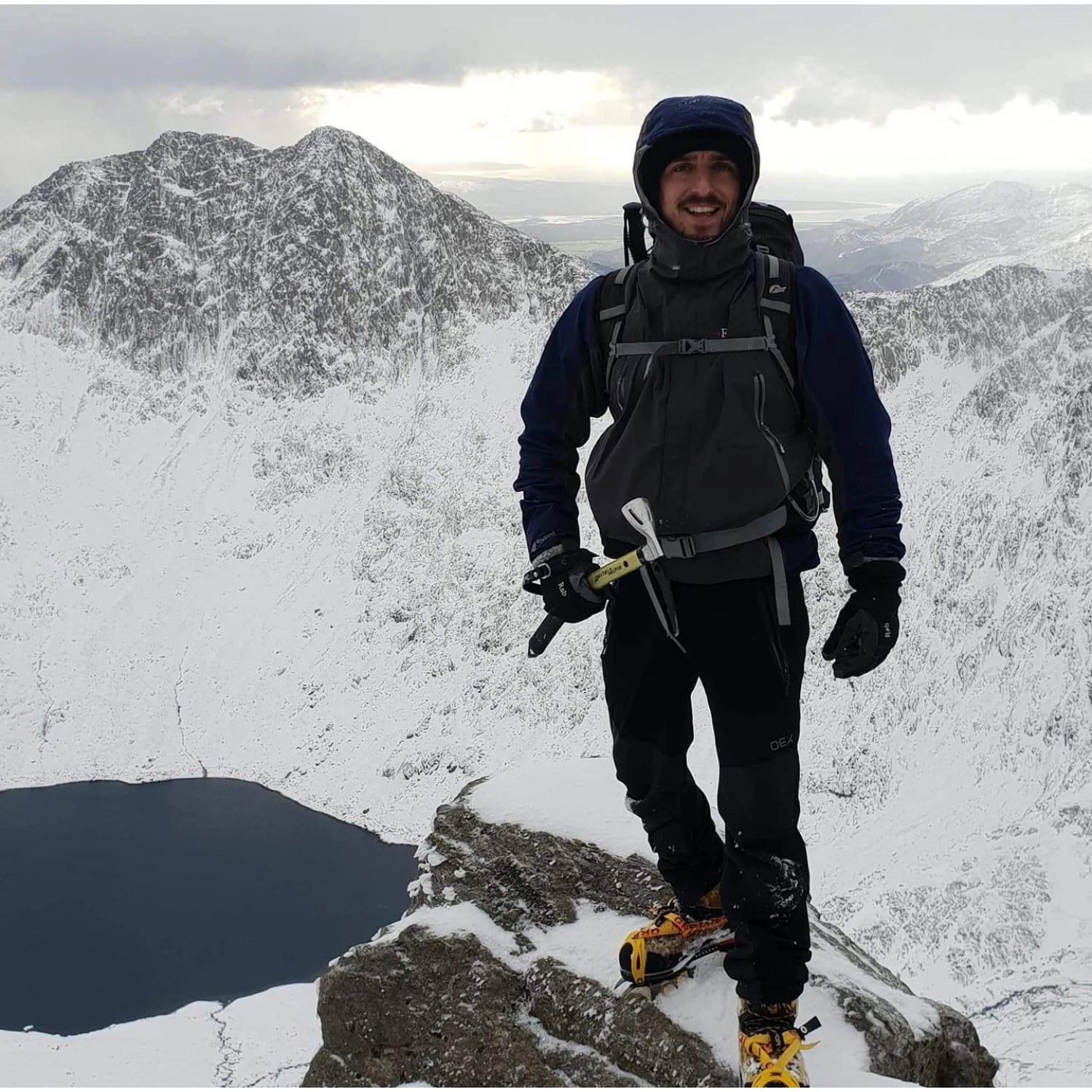 AustriAlpin G-Light - Ice Axe 2 AustriAlpin G-Light - Ice Axe - Image 2