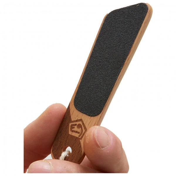 E9 Raccichitt - Skin Care 1 E9 Raccichitt - Skin Care