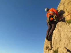 La Sportiva TC Pro - Climbing Shoes -Outdoor Mountaineering Equipment Shop la sportiva tc pro klaetterskor e8e57a17bb61a138691992d4ea2f5a71 1